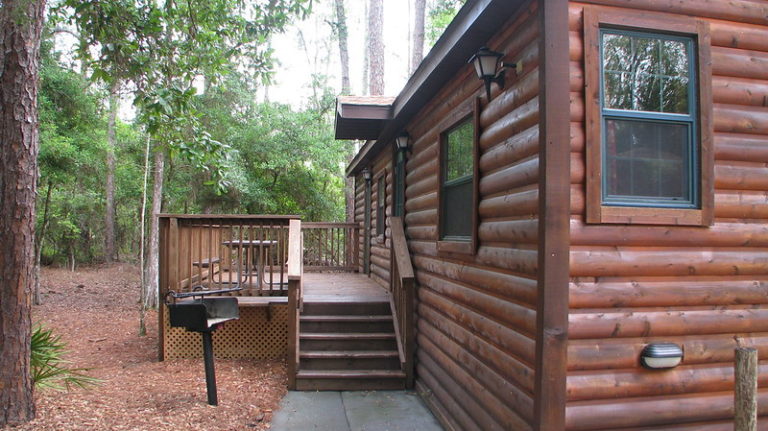 Staying in the “Wilderness” at the Fort Wilderness Cabins – The 